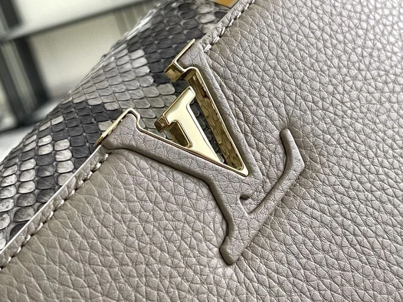 Trendsetting Louis Vuitton Capucines BB Bags 94376