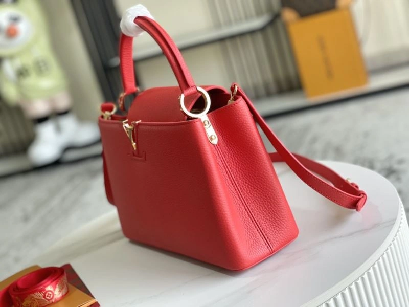 ModernLook Louis Vuitton Capucines BB Bags 94403