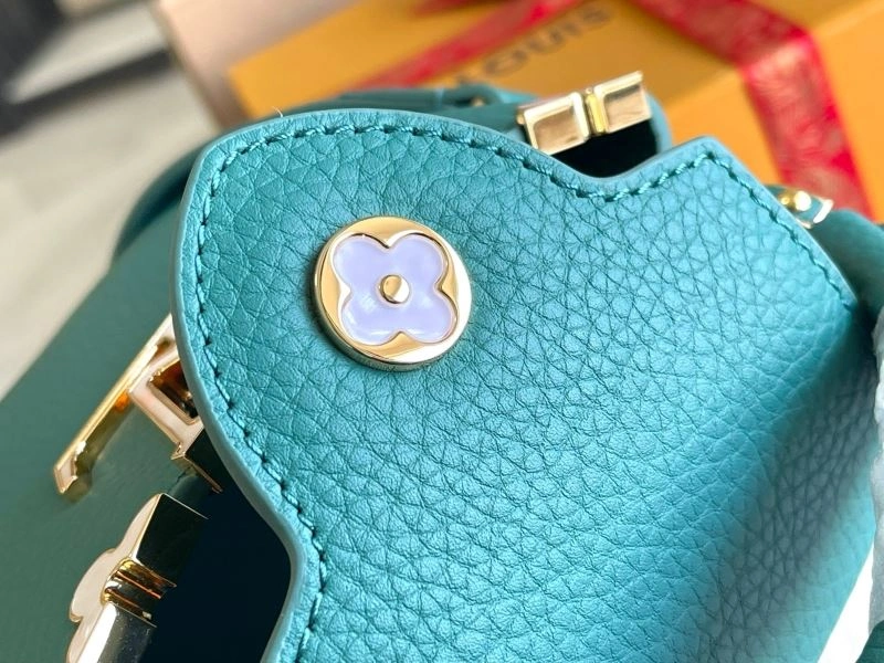 Lightweight Louis Vuitton Capucines BB Bags 93959