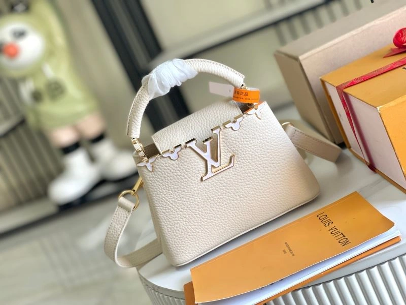 Louis Vuitton Capucines BB Bags SoftTouch 93962