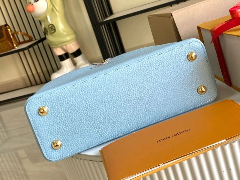 Louis Vuitton Capucines BB Bags StreetReady 93963