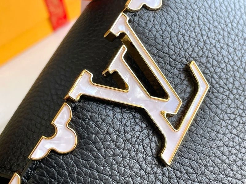 Louis Vuitton Capucines BB Bags FreshLook 93971