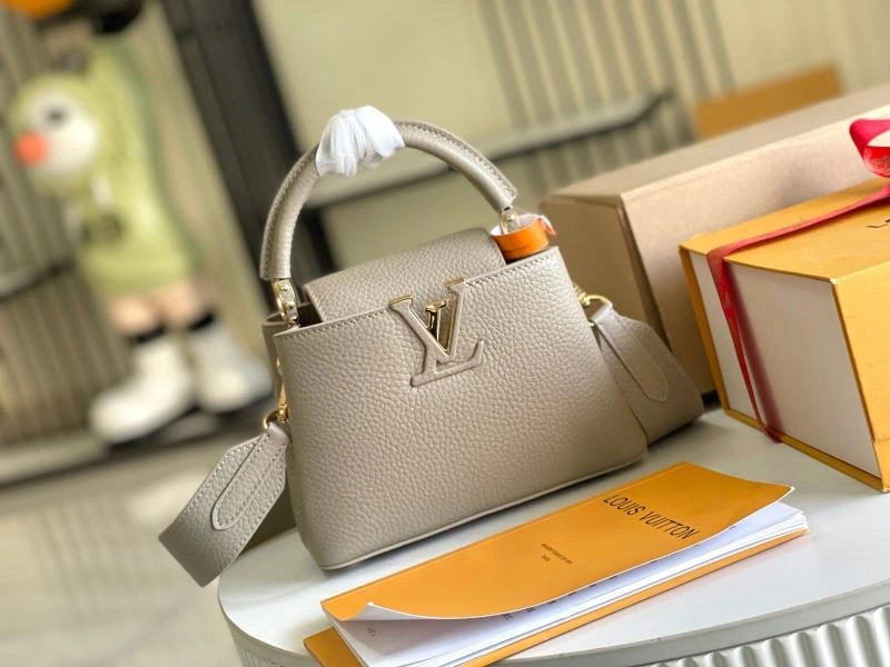 Louis Vuitton Capucines BB Bags MoistureWicking 93970
