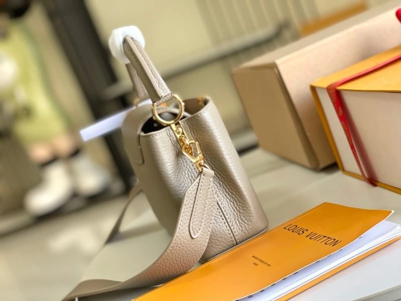 Louis Vuitton Capucines BB Bags MoistureWicking 93970