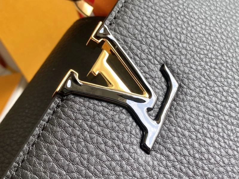 FashionForward Louis Vuitton Capucines BB Bags 93952
