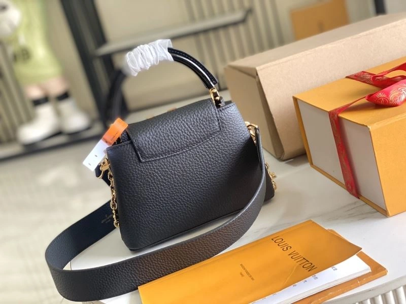 Sporty Louis Vuitton Capucines BB Bags 93949