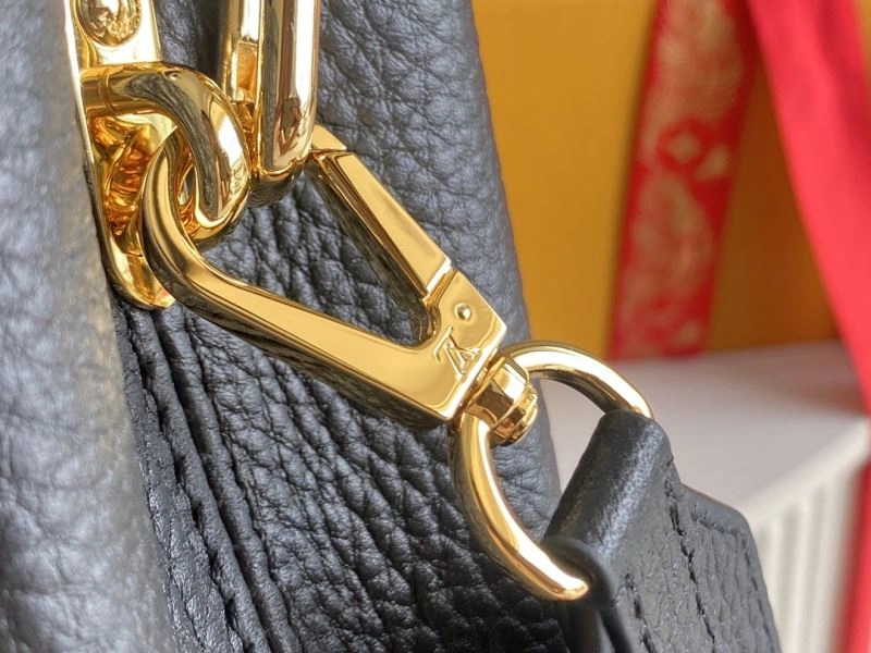 Sporty Louis Vuitton Capucines BB Bags 93949