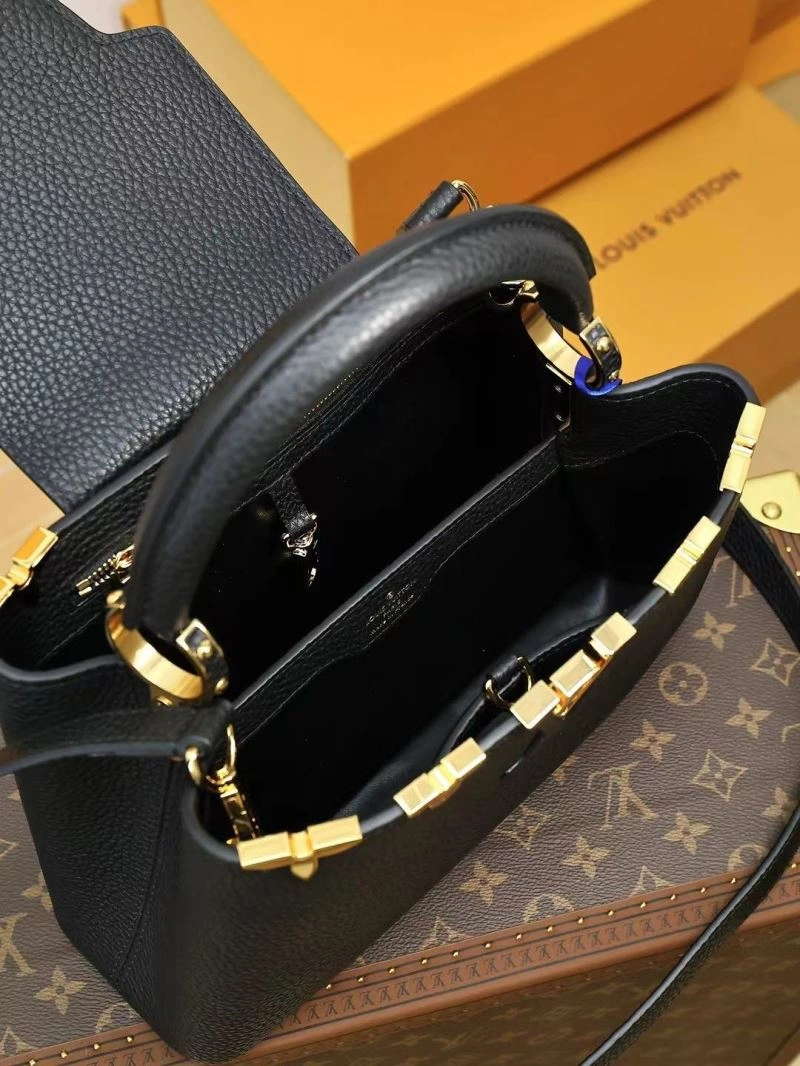 Unisex Louis Vuitton Capucines BB Bags 93867