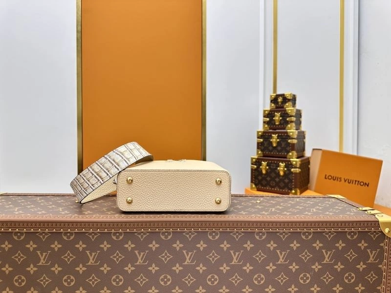 HighQuality Louis Vuitton Capucines BB Bags 93853