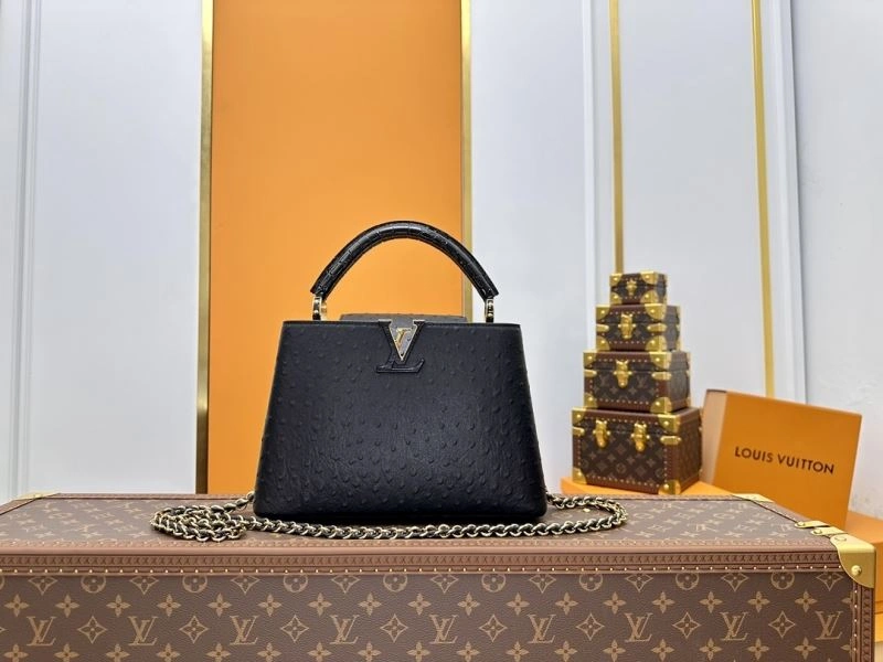 Timeless Louis Vuitton Capucines BB Bags 93881