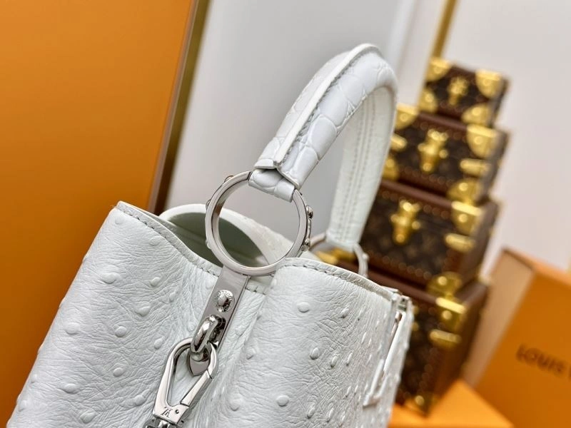Comfortable Louis Vuitton Capucines BB Bags 93845