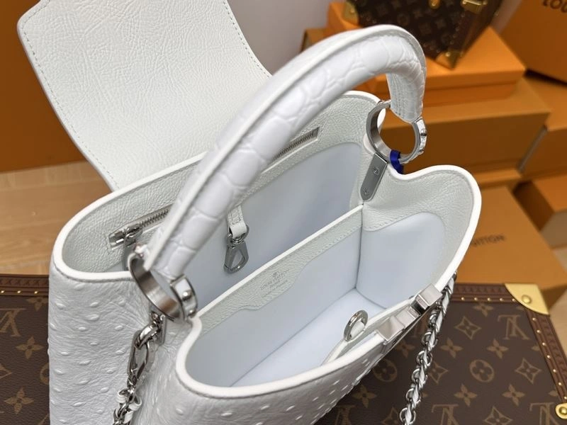 Comfortable Louis Vuitton Capucines BB Bags 93845