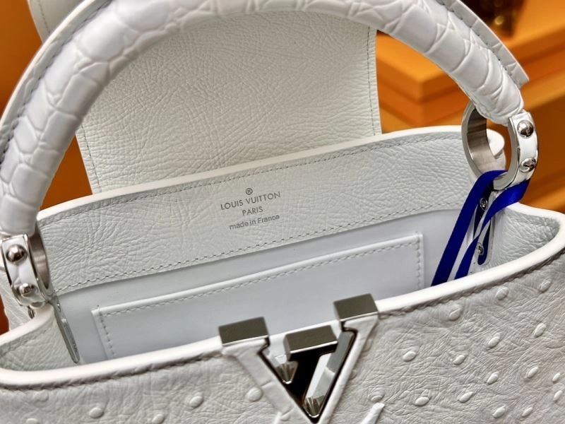 Louis Vuitton Capucines BB Bags BestValue 93844
