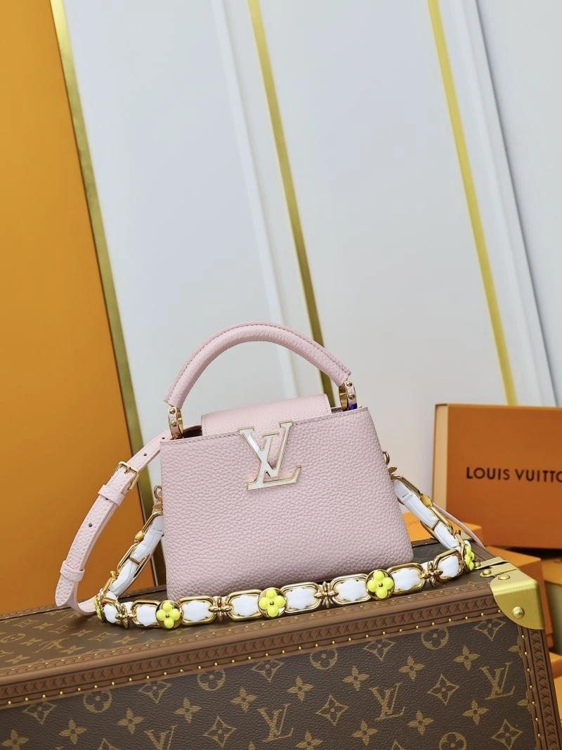 Effortless Louis Vuitton Capucines BB Bags 93840