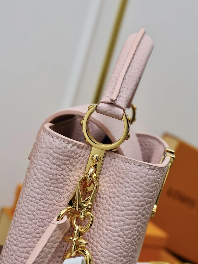 Effortless Louis Vuitton Capucines BB Bags 93840