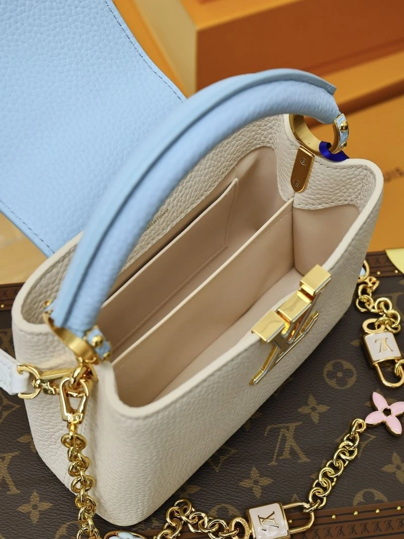 RelaxedFit Louis Vuitton Capucines BB Bags 93836