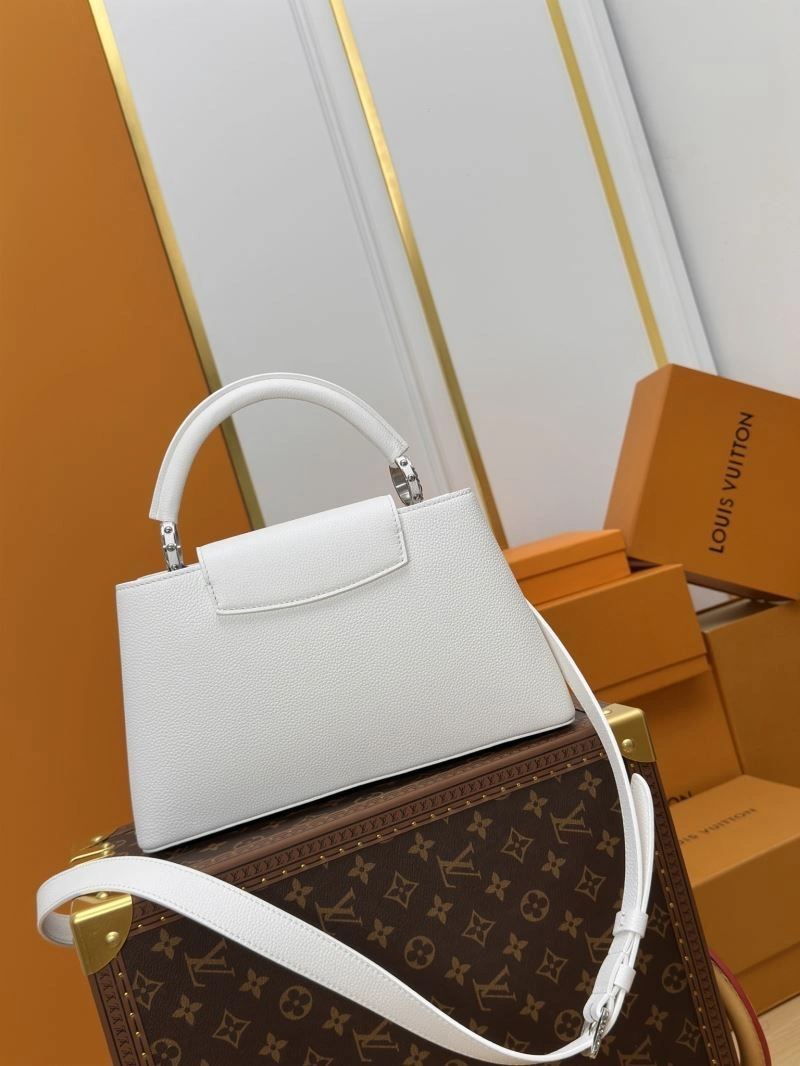 OnTrend Louis Vuitton Capucines BB Bags 93852