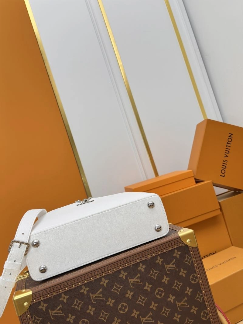 OnTrend Louis Vuitton Capucines BB Bags 93852