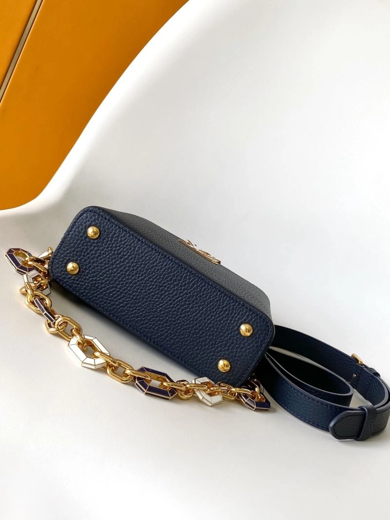 SmoothTexture Louis Vuitton Capucines BB Bags 93824