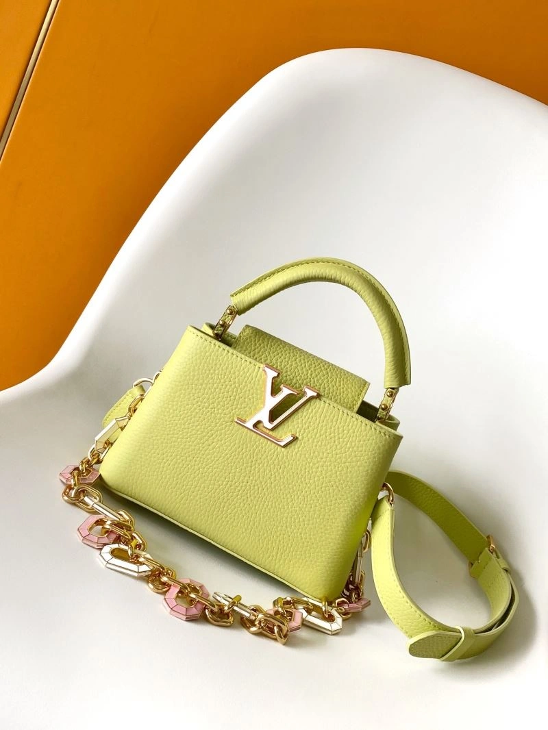 Louis Vuitton Capucines BB Bags Cozy 93820