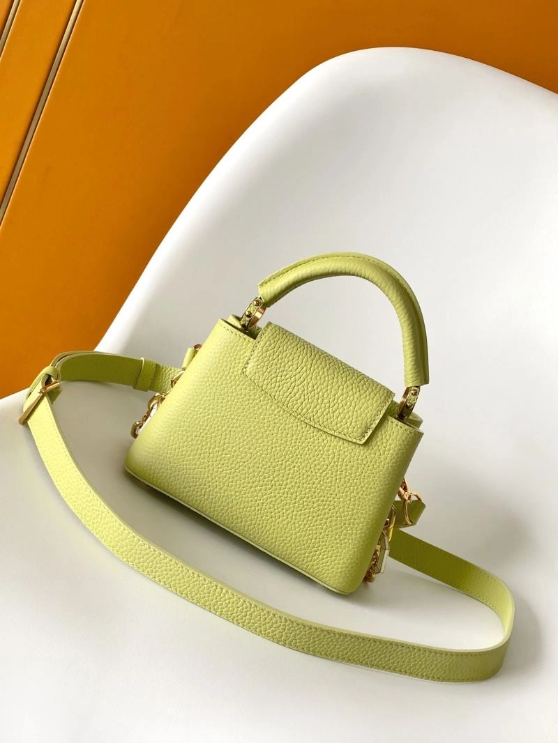 Louis Vuitton Capucines BB Bags Cozy 93820