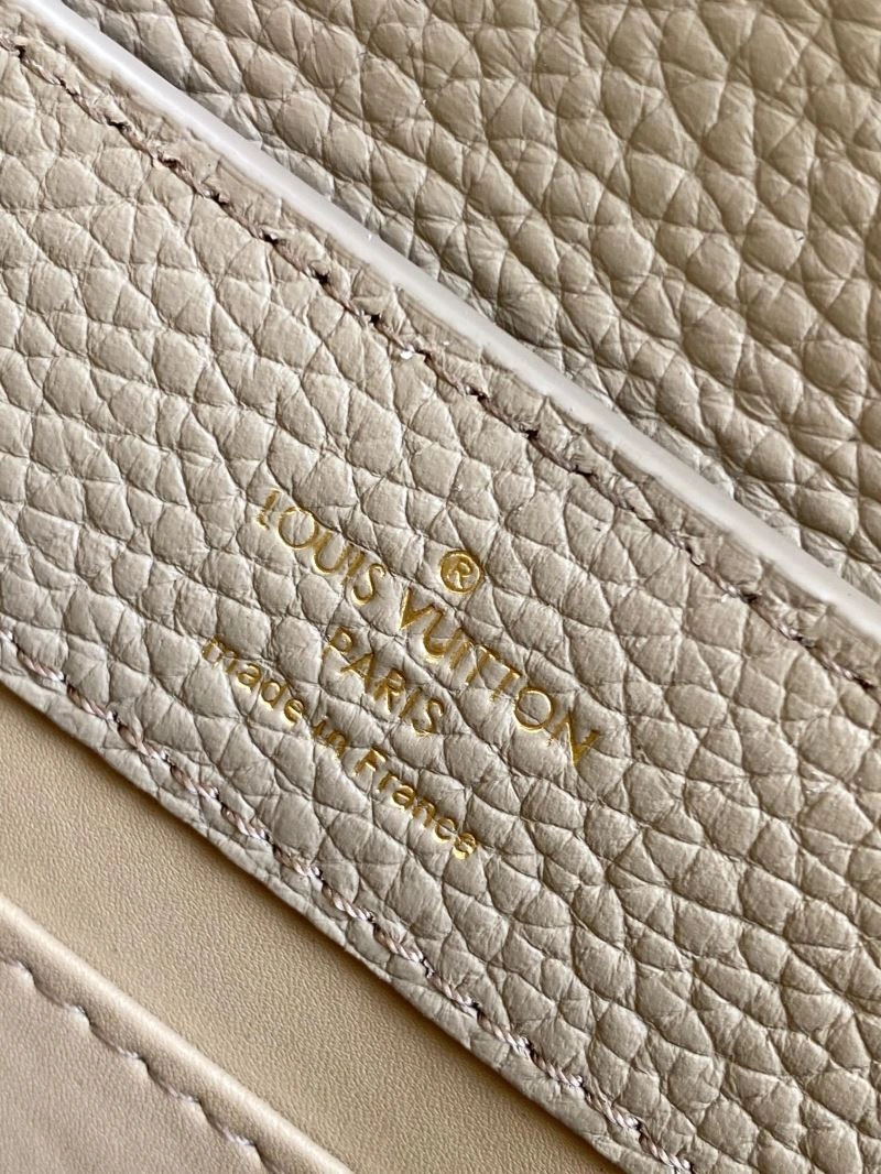 ComfortFit Louis Vuitton Capucines BB Bags 93816