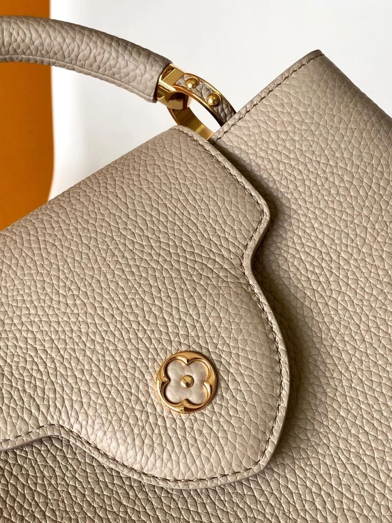 Minimalist Louis Vuitton Capucines BB Bags 93814