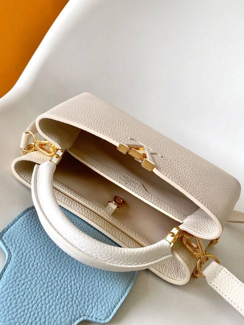 FreshLook Louis Vuitton Capucines BB Bags 93810