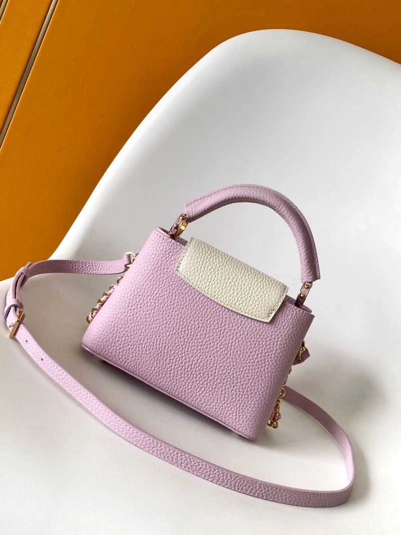 Cozy Louis Vuitton Capucines BB Bags 93842