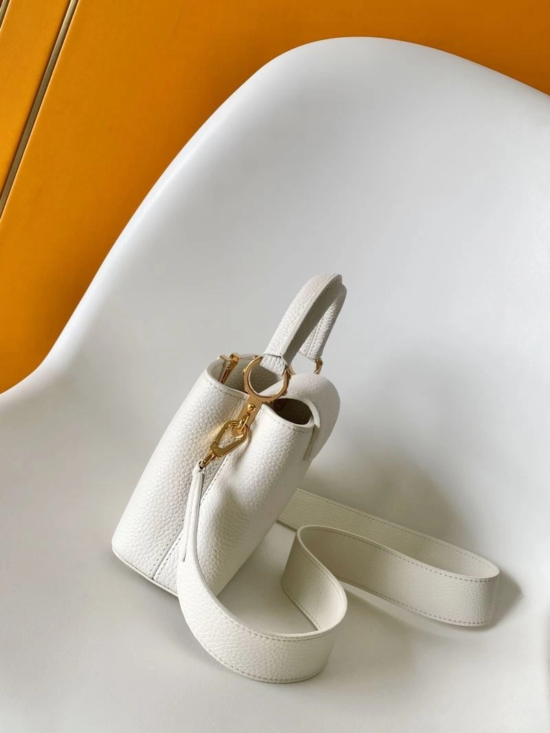 Louis Vuitton Capucines BB Bags Snug 93803