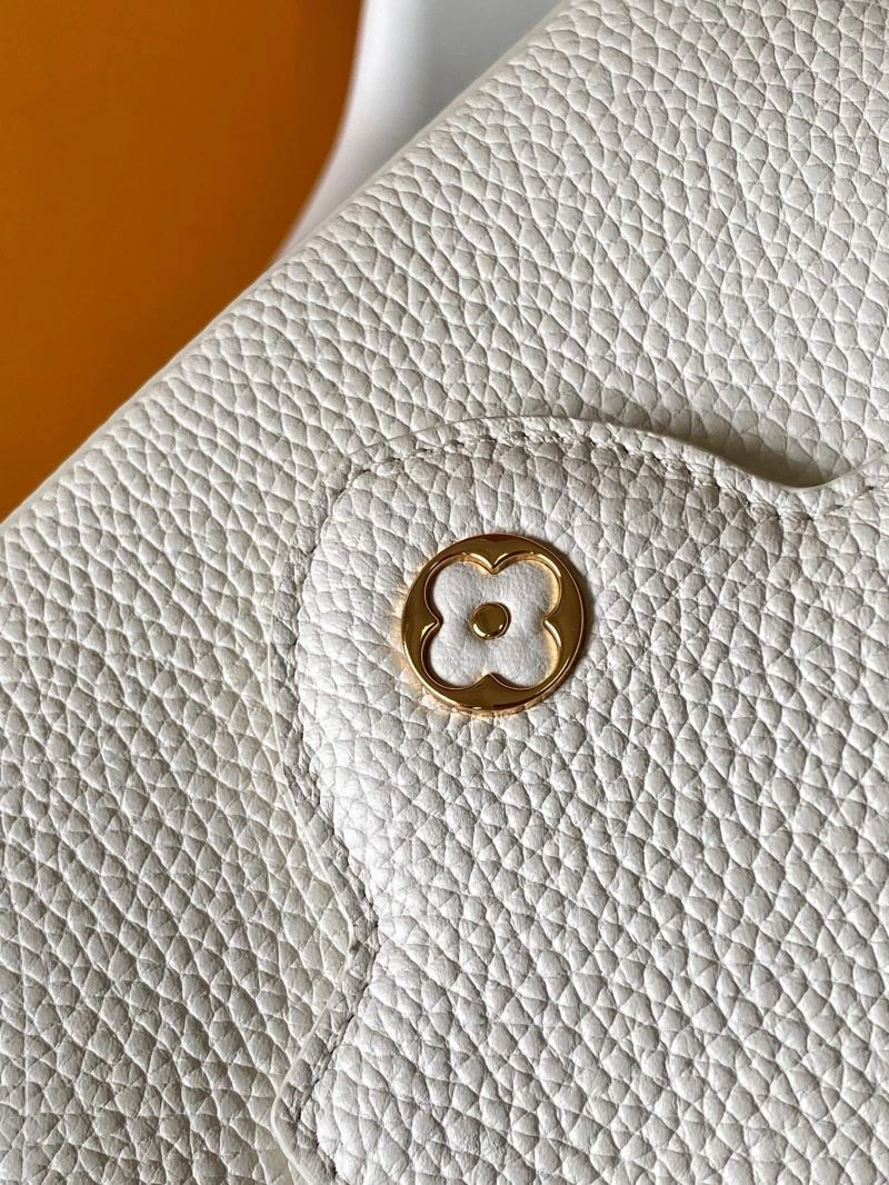 Louis Vuitton Capucines BB Bags Snug 93803