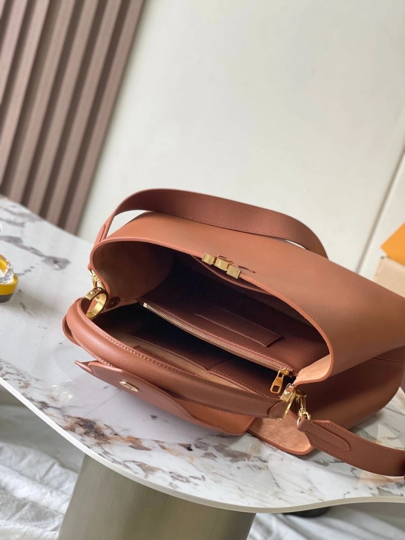 Louis Vuitton Capucines BB Bags Bold 93672