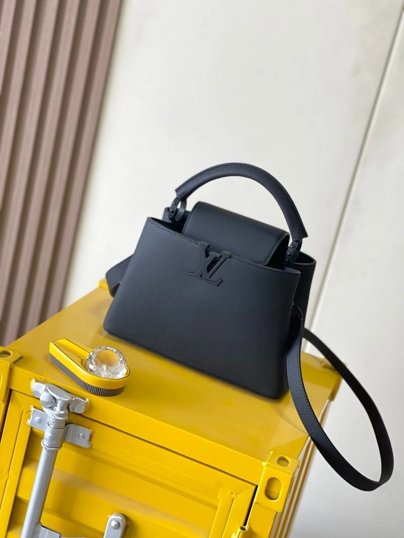 Practical Louis Vuitton Capucines BB Bags 93637