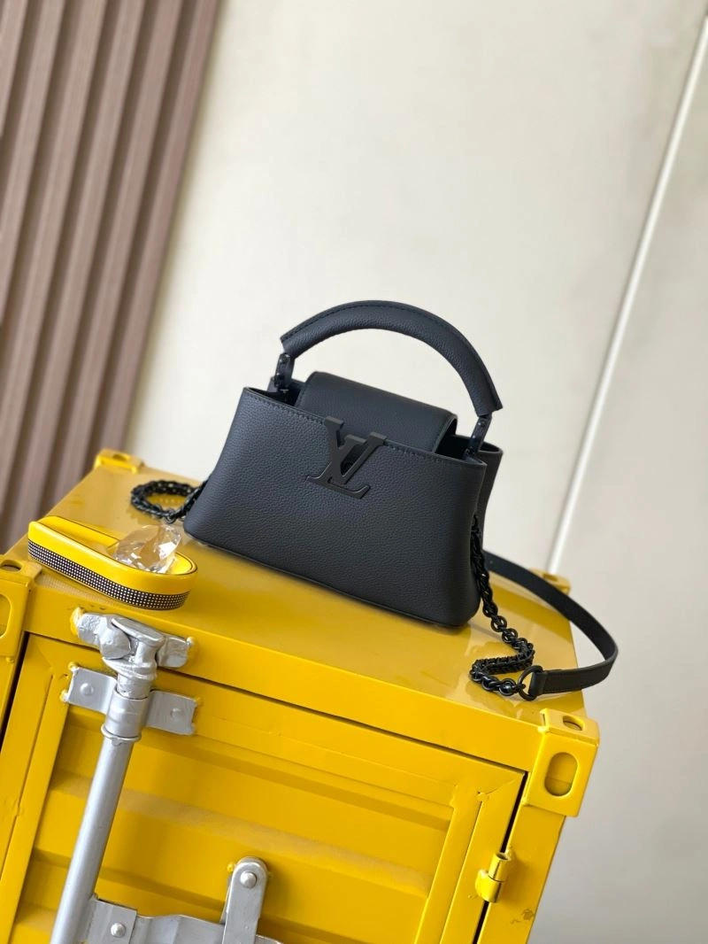 Bold Louis Vuitton Capucines BB Bags 93635