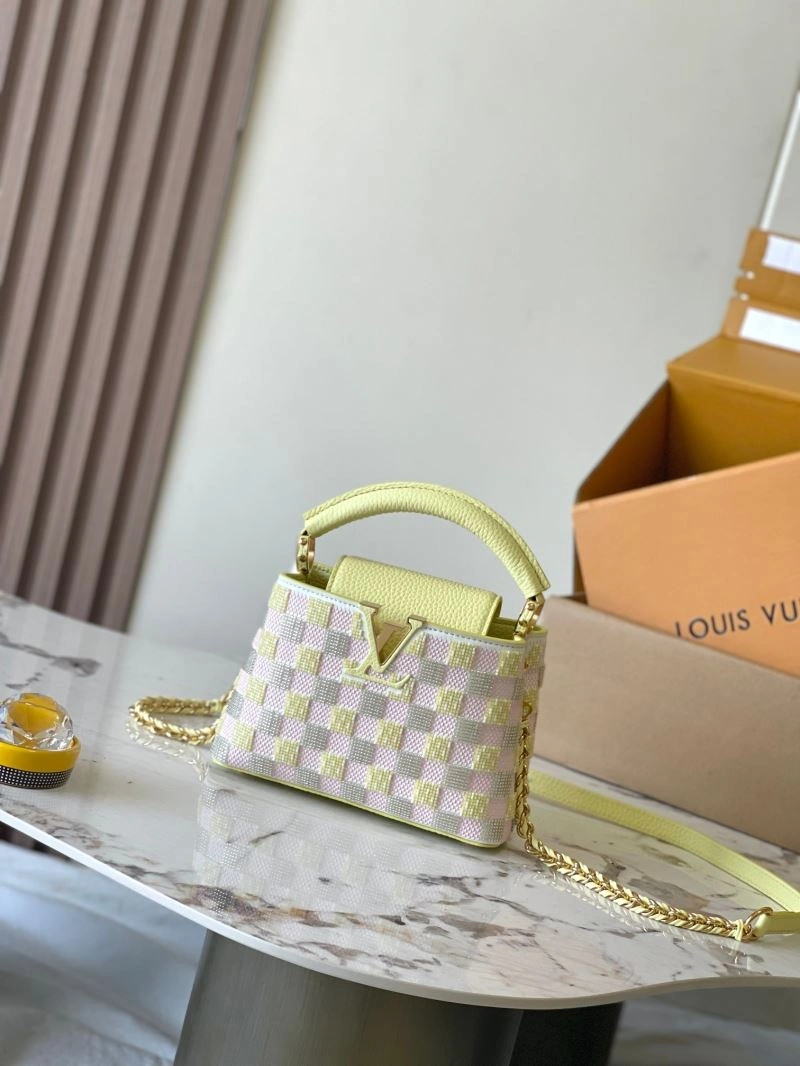 Trendsetting Louis Vuitton Capucines BB Bags 93633
