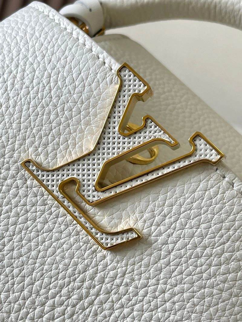 Louis Vuitton Capucines BB Bags Functional 93632