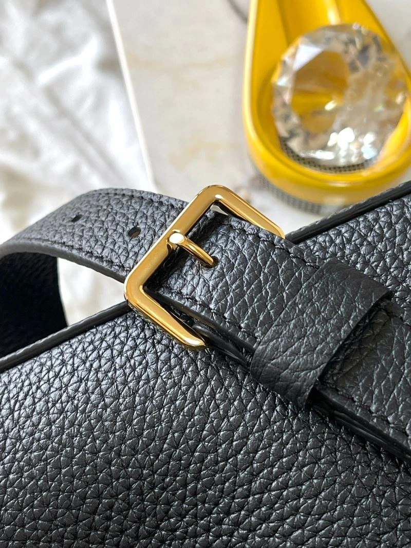 Louis Vuitton Capucines BB Bags Youthful 93627