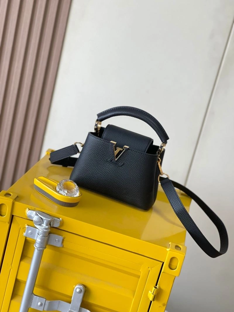 Louis Vuitton Capucines BB Bags Trendsetting 93625