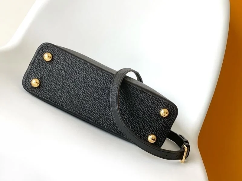 Refined Louis Vuitton Capucines BB Bags 43394