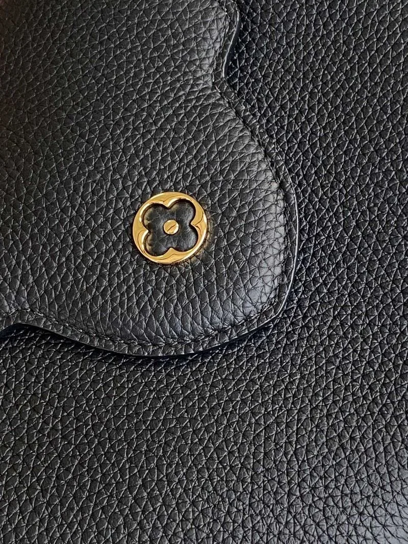 Louis Vuitton Capucines BB Bags Comfortable 43418