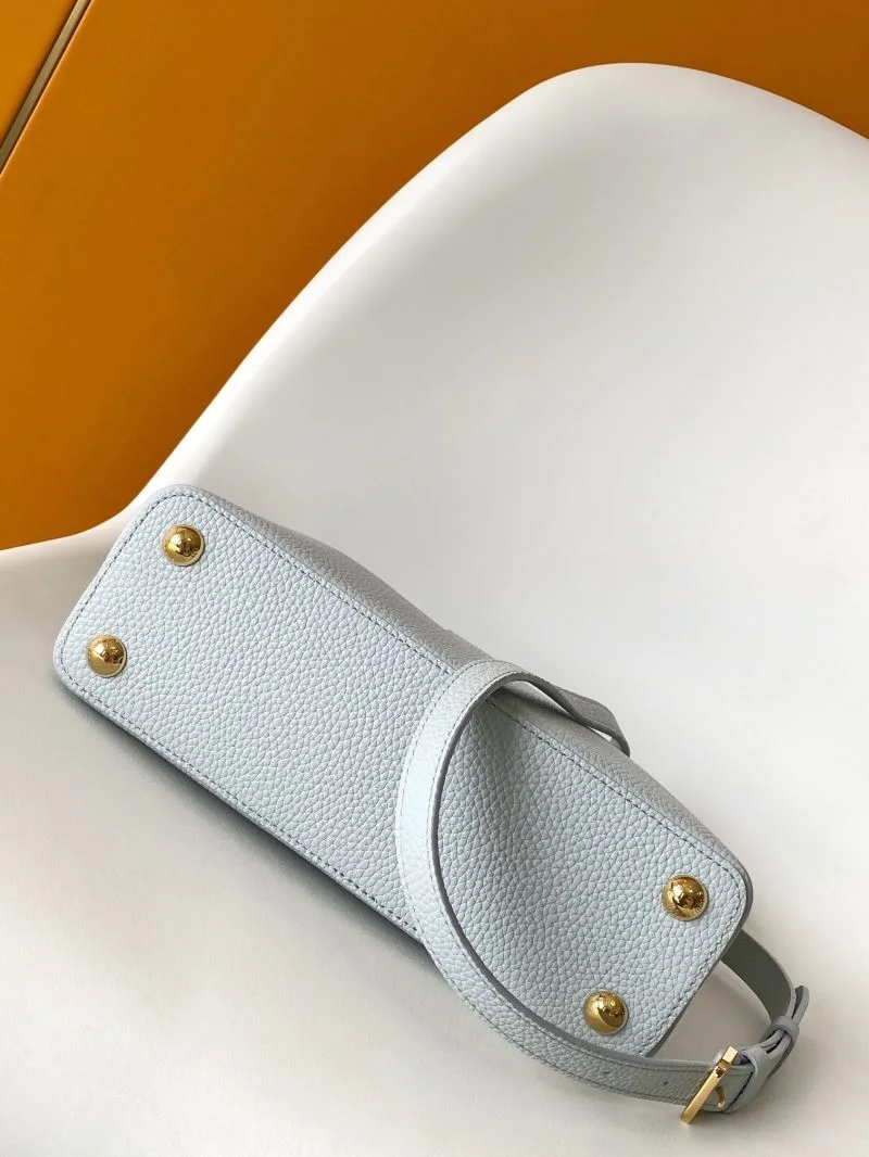Casual Louis Vuitton Capucines BB Bags 43381