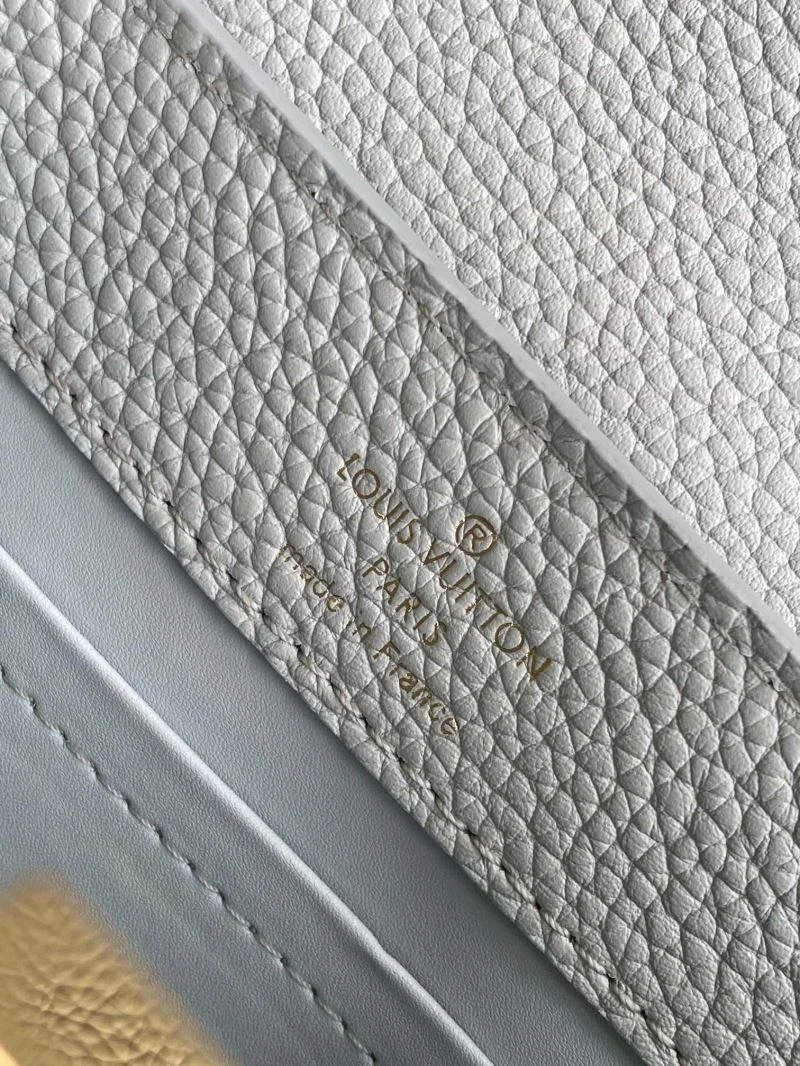 Louis Vuitton Capucines BB Bags Efficient 43380