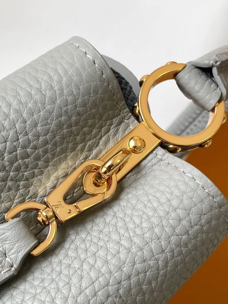 Louis Vuitton Capucines BB Bags Lightweight 43366
