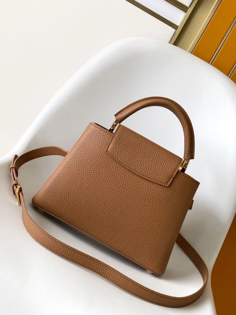 Stretchable Louis Vuitton Capucines BB Bags 43379