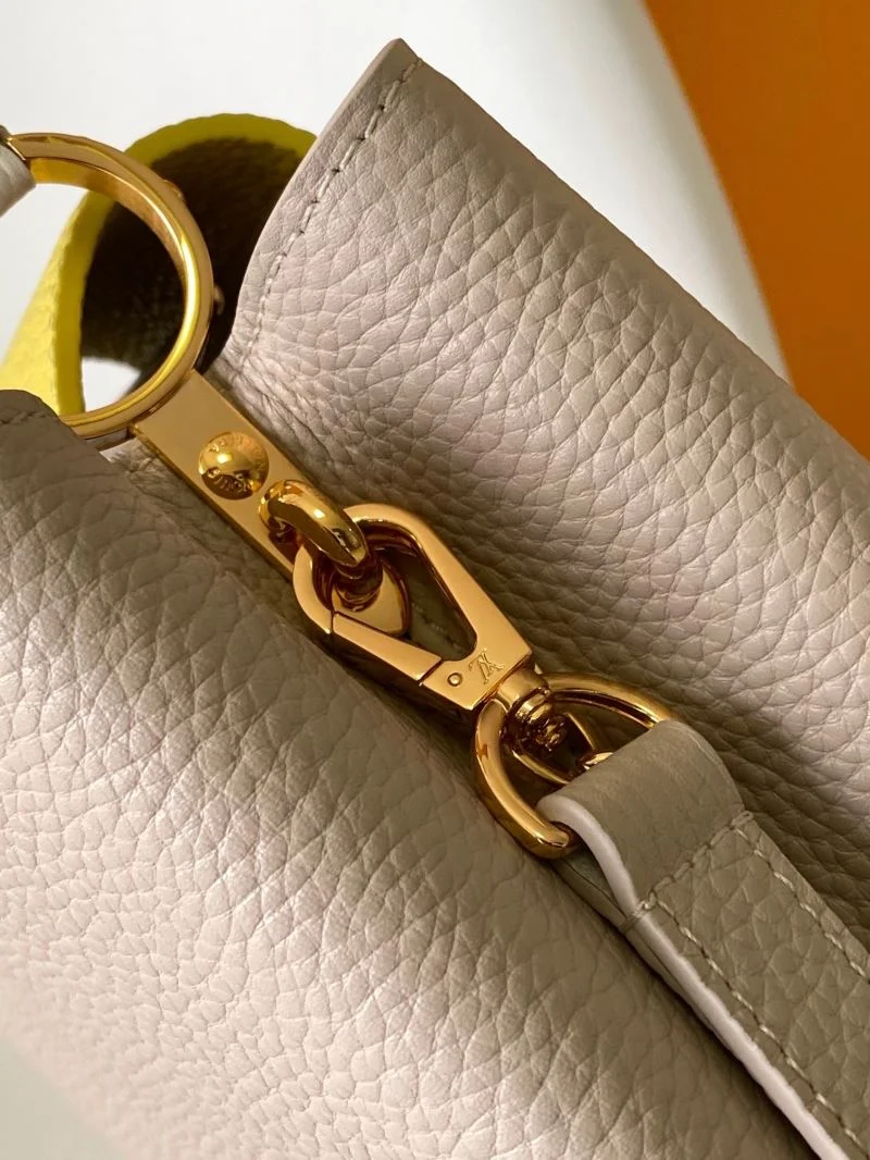 Affordable Louis Vuitton Capucines BB Bags 43368