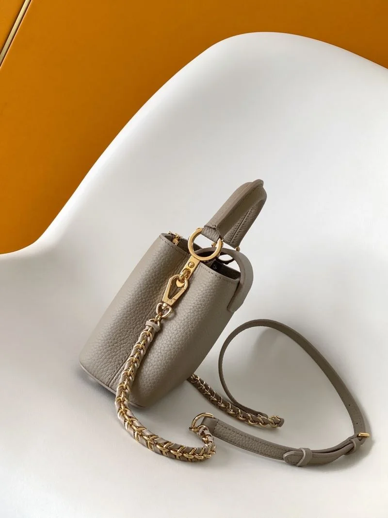 WrinkleFree Louis Vuitton Capucines BB Bags 43373