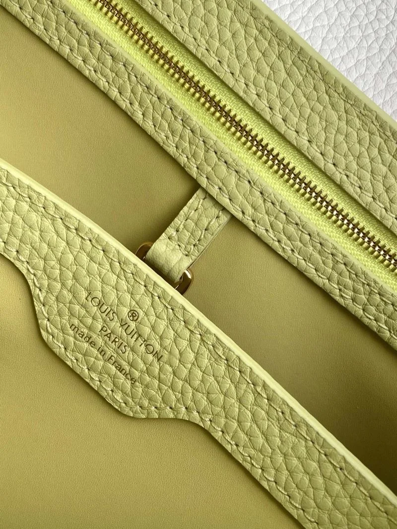 Seasonal Louis Vuitton Capucines BB Bags 43371