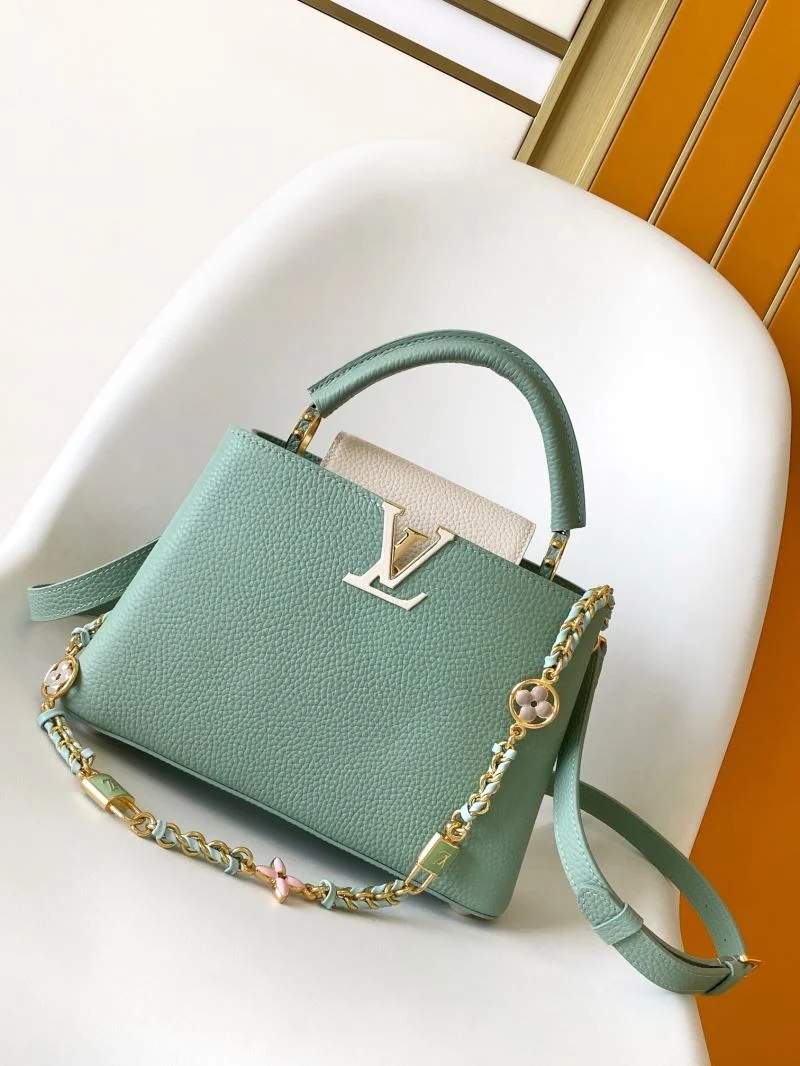 UrbanChic Louis Vuitton Capucines BB Bags 43458