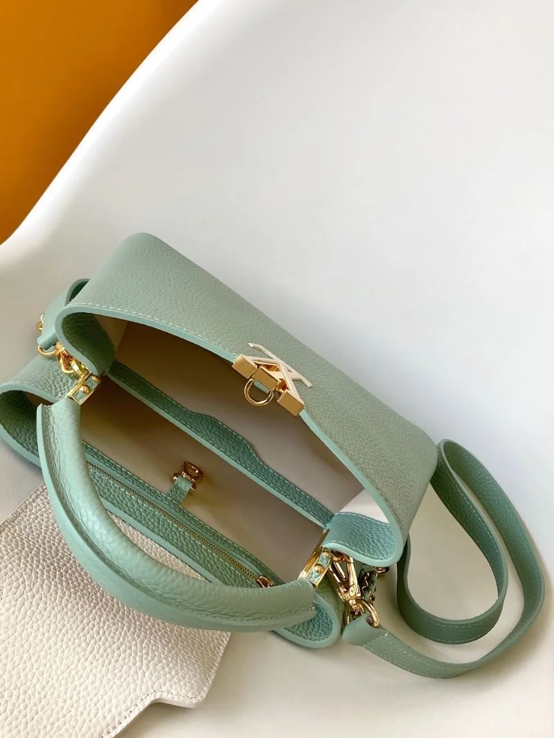 UrbanChic Louis Vuitton Capucines BB Bags 43458