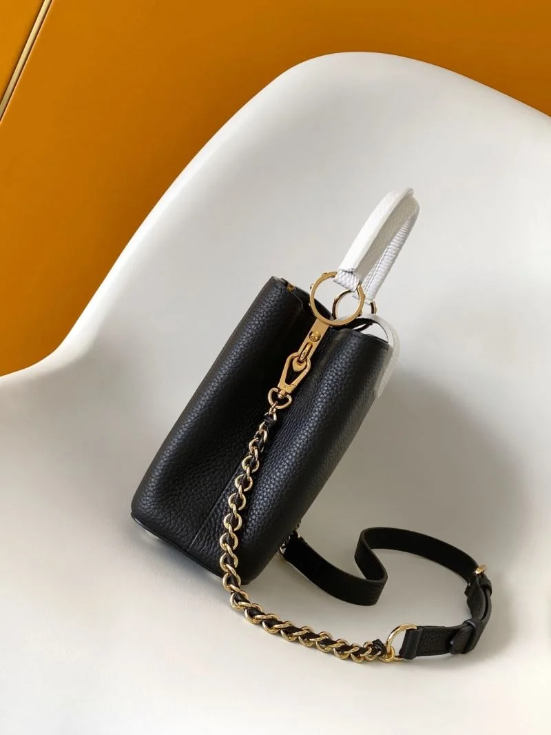BestValue Louis Vuitton Capucines BB Bags 43372